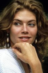 Kelly McGillis