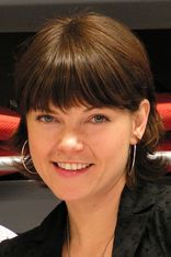 Nicole de Boer