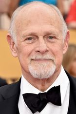 Gerald McRaney