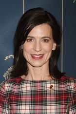 Perrey Reeves