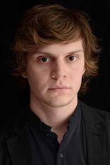 Evan Peters