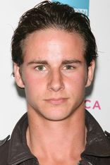 Kelly Blatz
