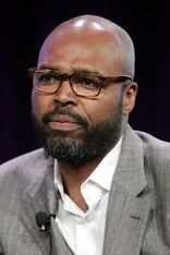 Salim Akil