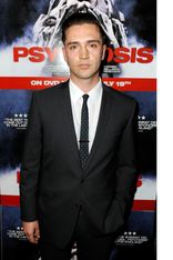 Reg Traviss