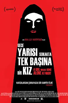 Gece Yarısı Sokakta Tek Başına Bir Kız